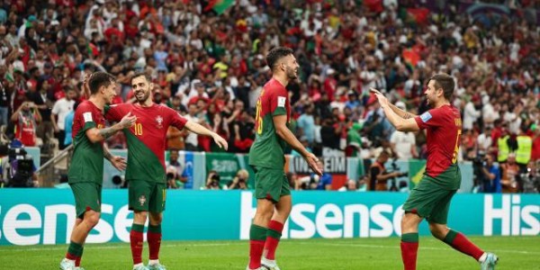 开云官网-王勤伯：让C罗当替补，主帅桑托斯赢下超级豪赌