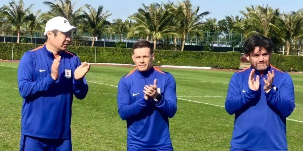 开云注册入口-泰山官宣两名外教加盟，中西结合成潮流