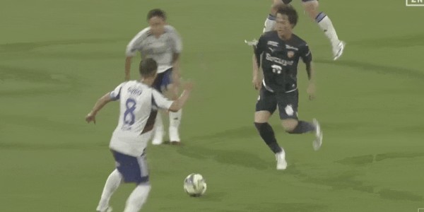 日职联半场：大卫、角田涼太朗破门，横滨水手2-0清水心跳