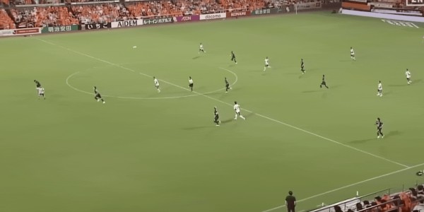 日职联半场：大卫、角田涼太朗破门，横滨水手2-0清水心跳